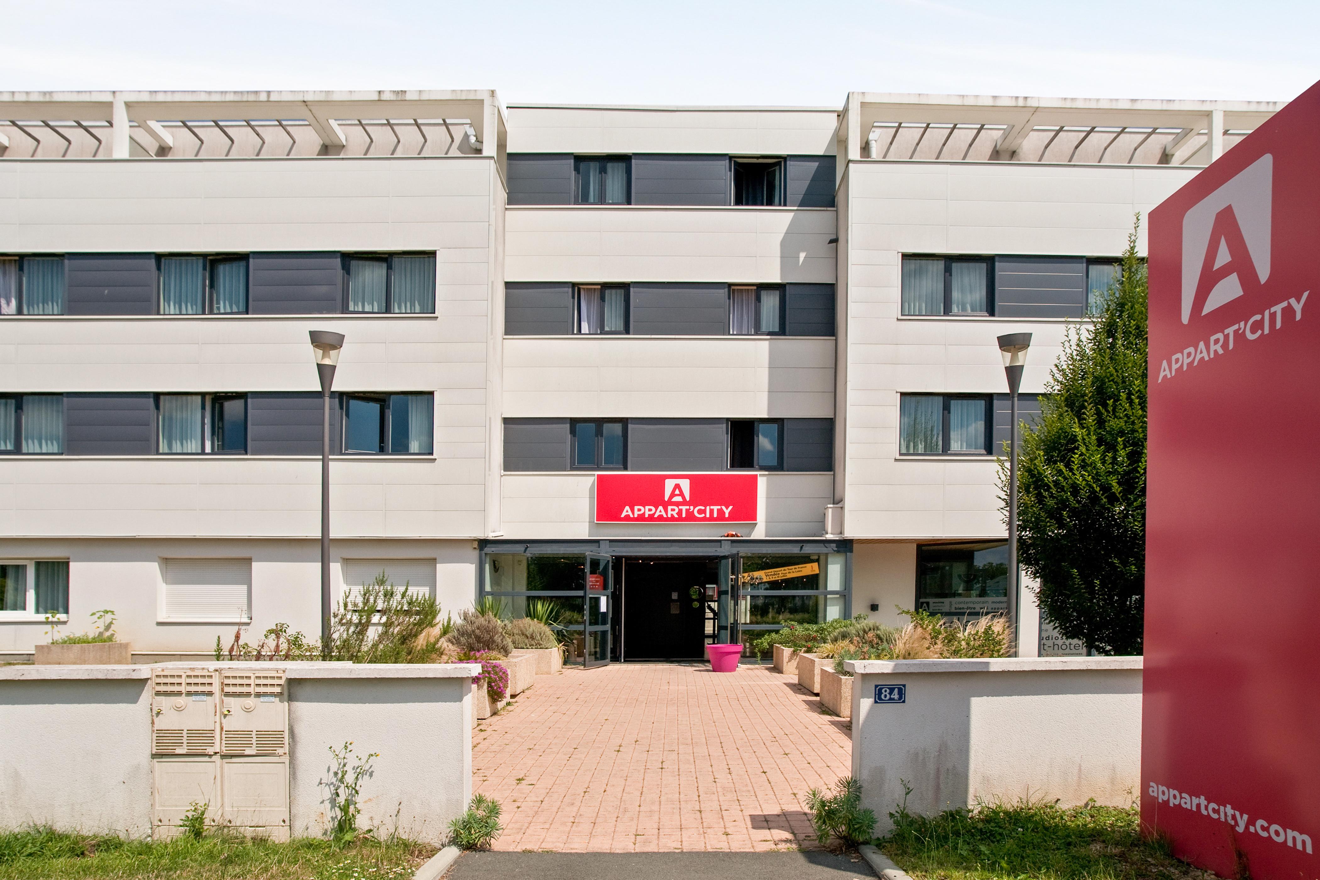 Appart'City Classic La Roche Sur Yon Centre La Roche-sur-Yon Exterior foto